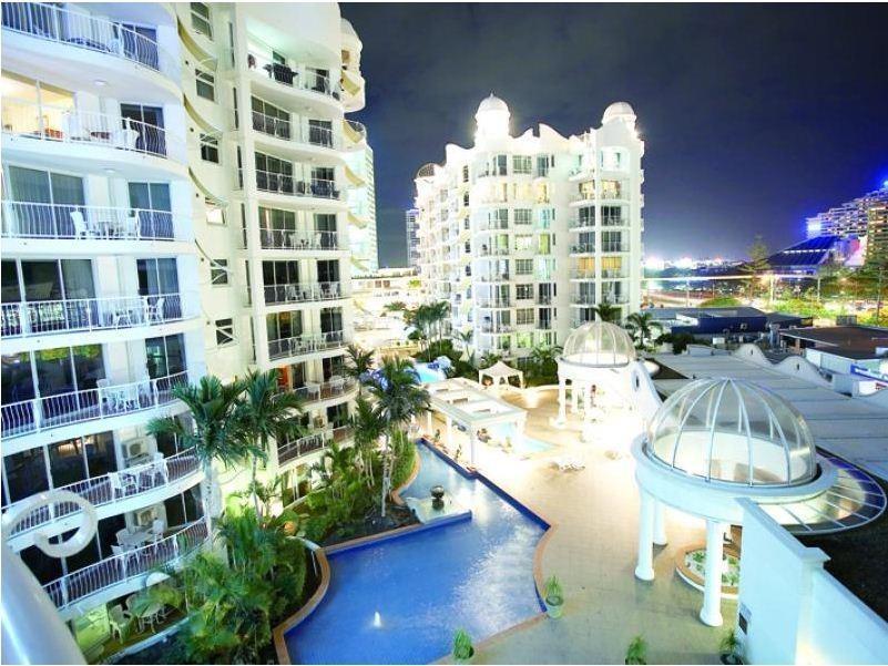 The Phoenician Resort Gold Coast Exterior photo