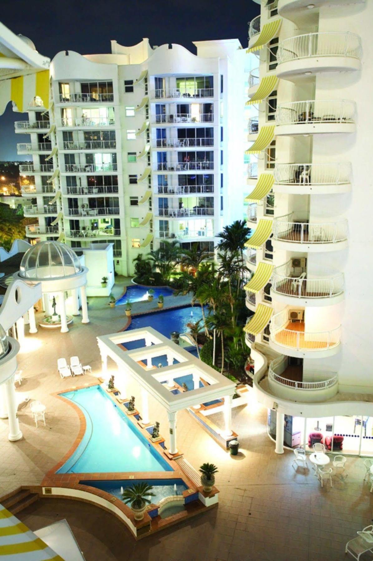 The Phoenician Resort Gold Coast Exterior photo