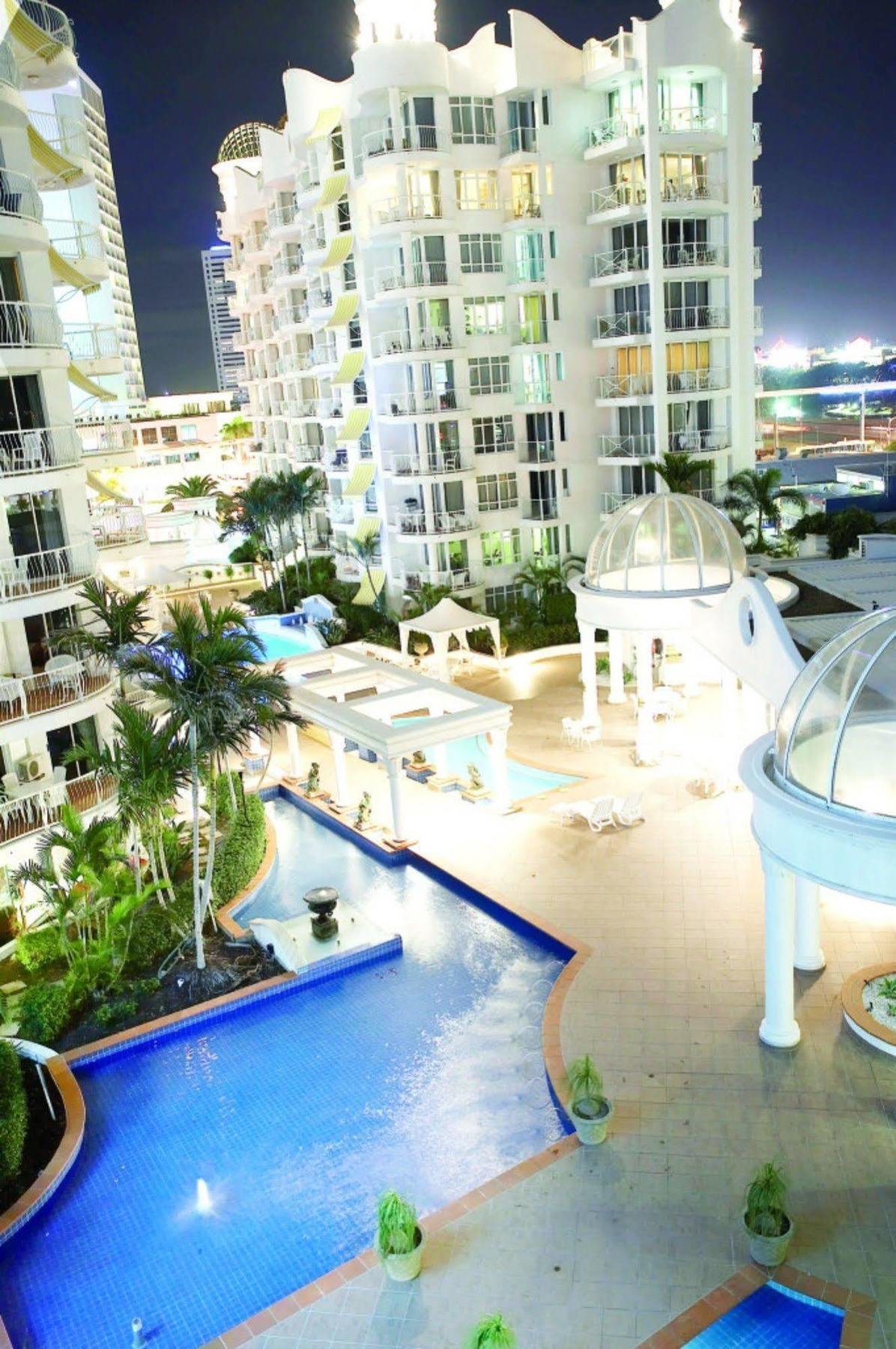The Phoenician Resort Gold Coast Exterior photo